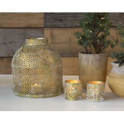 Guld fyrfadsstage med hulmnster